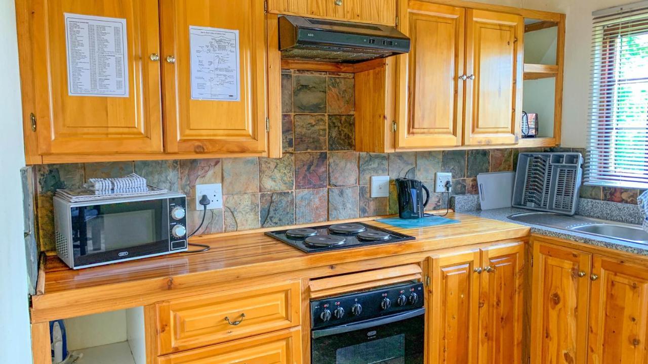 Wits End Mountain Resort Champagne Valley Екстер'єр фото