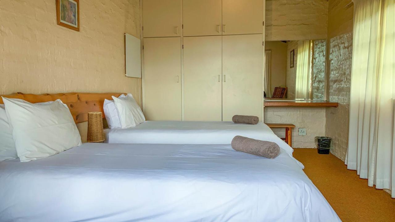 Wits End Mountain Resort Champagne Valley Екстер'єр фото