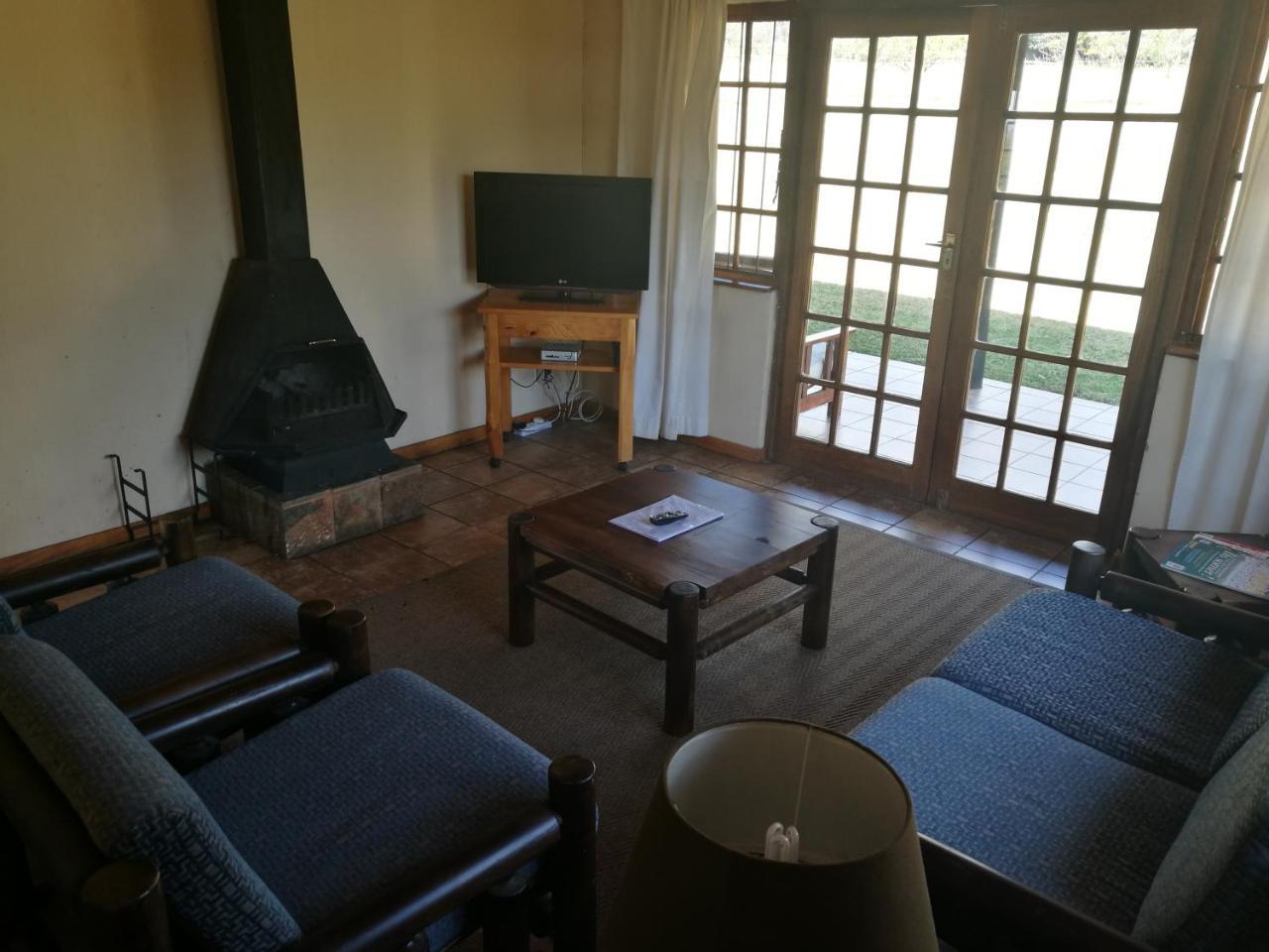 Wits End Mountain Resort Champagne Valley Екстер'єр фото